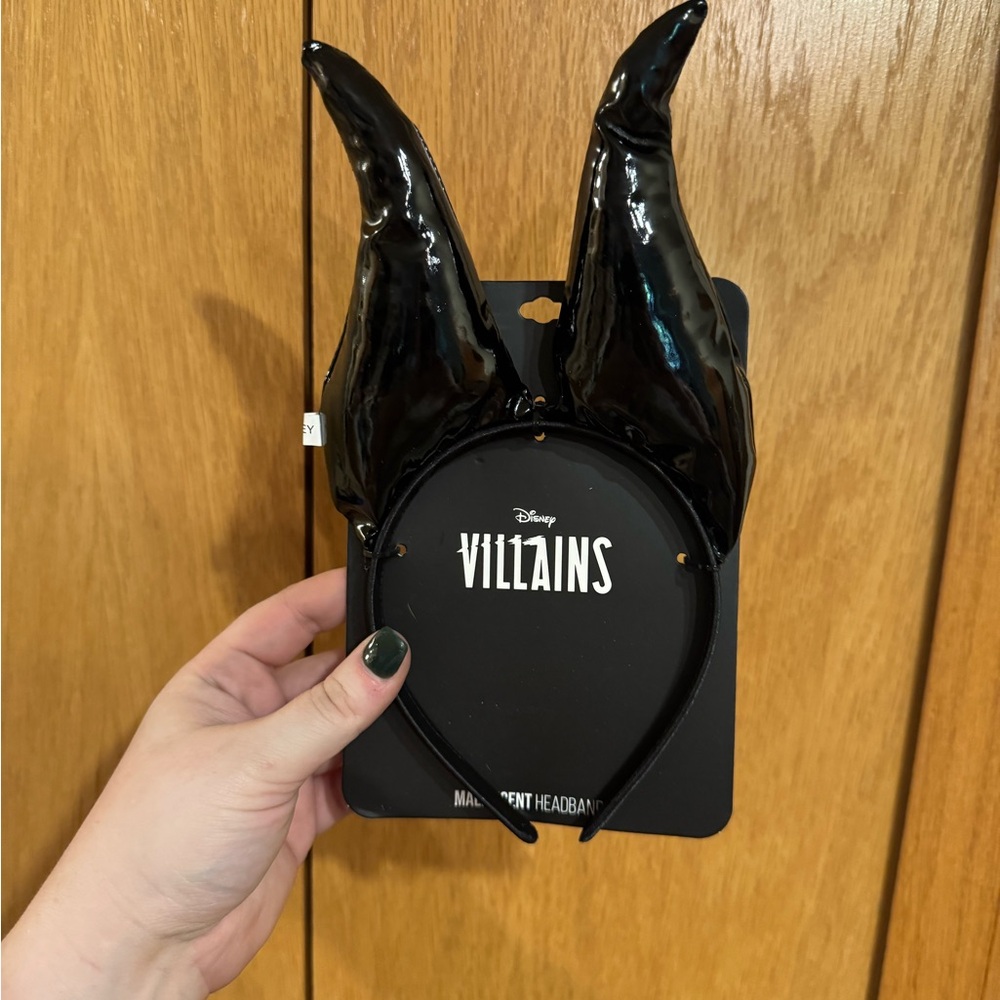 NWT Maleficent Disney Villains Black Horned Headband